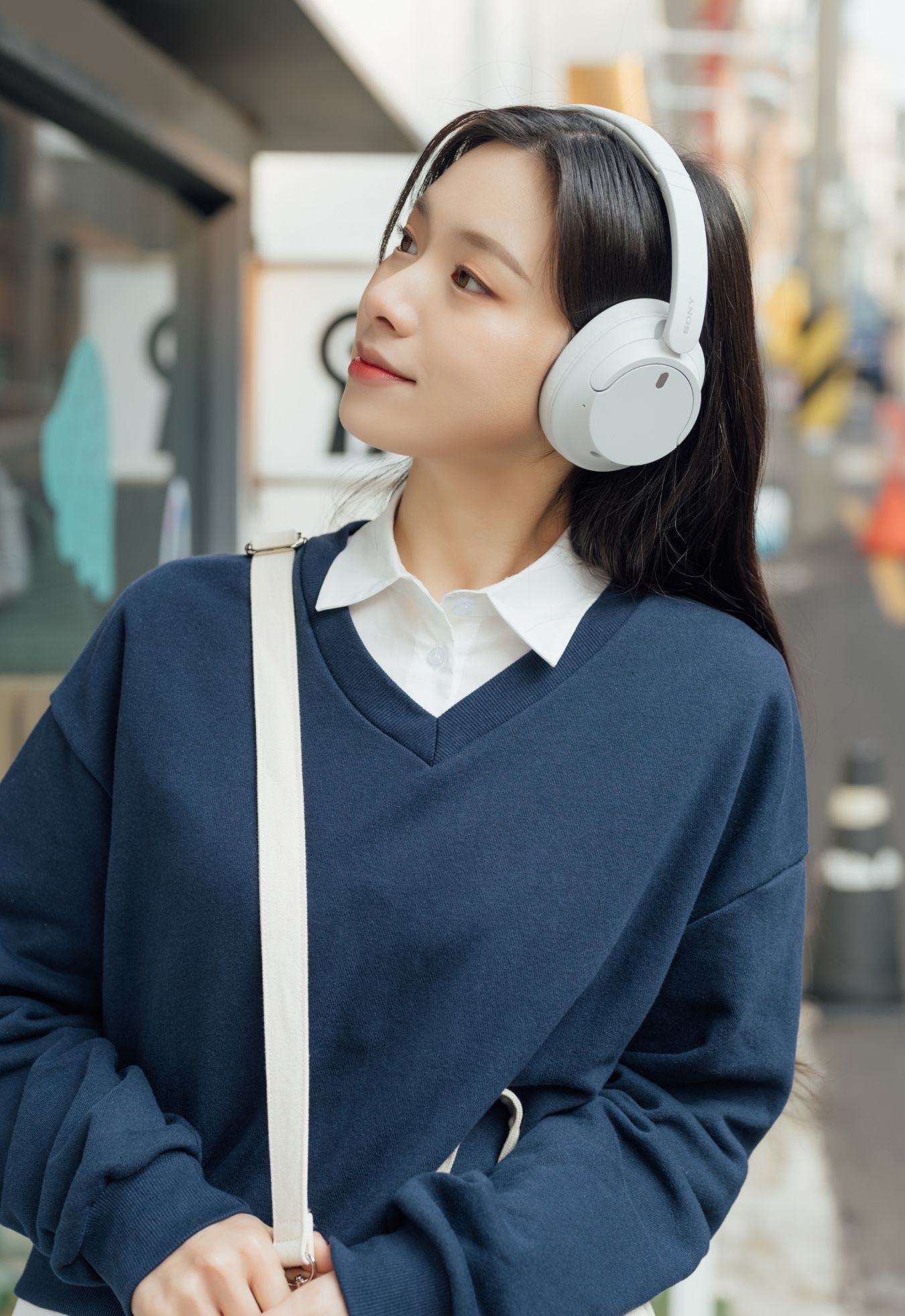 WH-CH720N